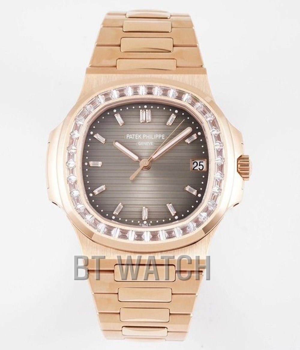 파텍필립 노틸러스 브라운 다이얼 5711 금통 바게트 다이아 베젤 40mm Patek Philippe Nautilus