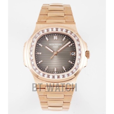 파텍필립 노틸러스 브라운 다이얼 5711 금통 바게트 다이아 베젤 40mm Patek Philippe Nautilus