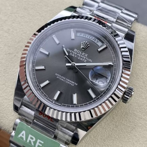 롤렉스 데이데이트 그레이 인덱스 다이얼 화골 40mm Rolex Daydate