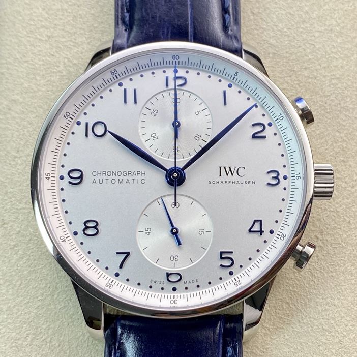 아이더블유씨 포르투기저 IW3716